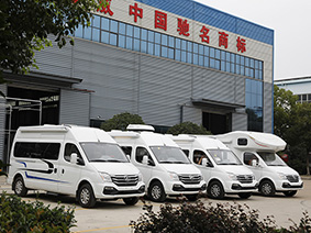 房車年審幾年一次？是不是每年都得檢？